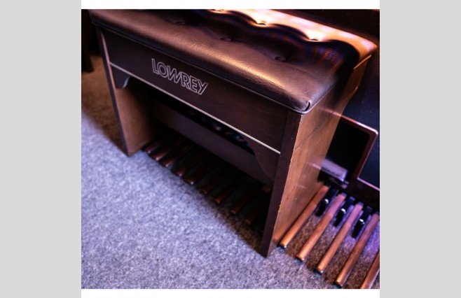 Used Lowrey Prestige Organ All Inclusive Top Grade Package (SN:0A5000604F848971) - Image 11